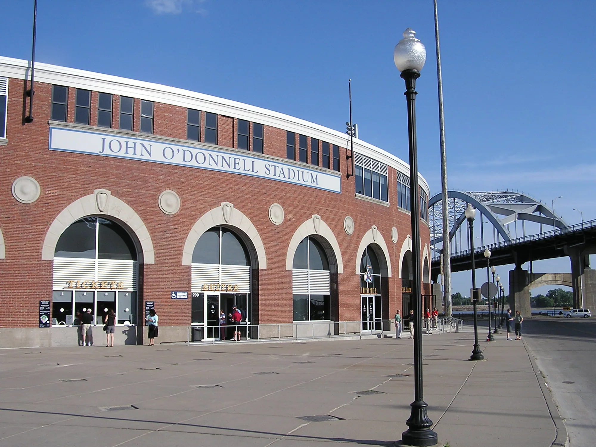 Roofing for Cities, Counties and Public Agencies in Davenport, IA