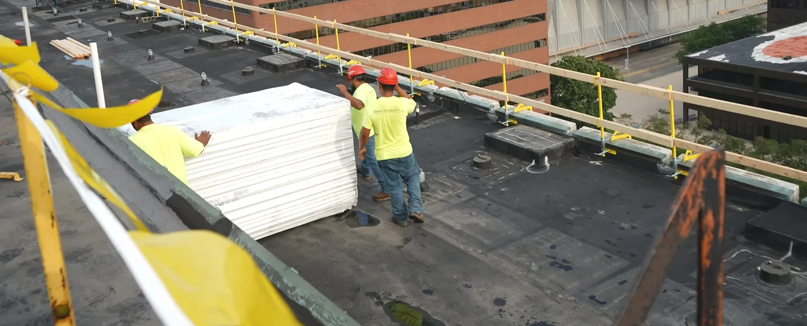 Roofing Manufacturers in Davenport, IA