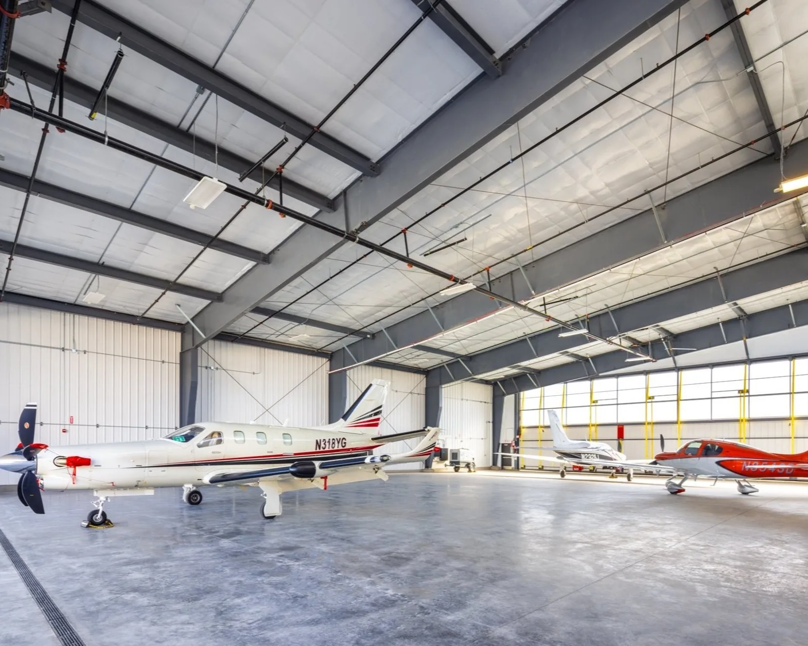 Aircraft Hangar Roofing in Davenport, IA