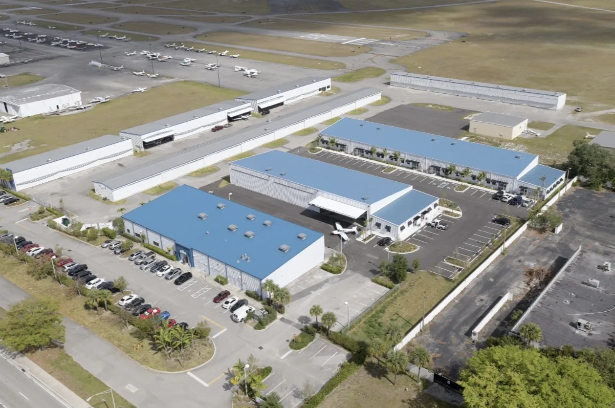 Military Hangar and Maintenance Facility Roofing in Davenport, IA